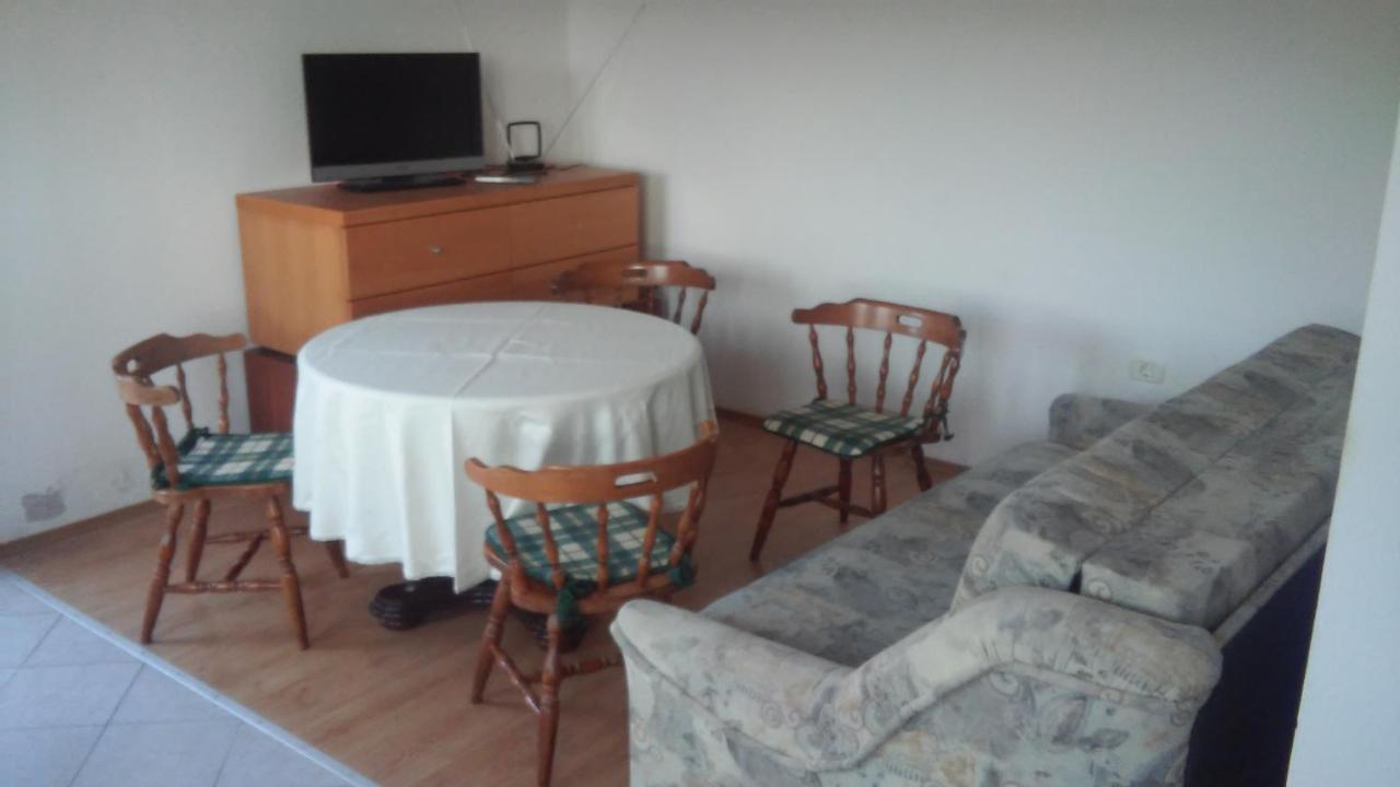 Studio-Apartma Med Oljkami Lägenhet Portorož Exteriör bild